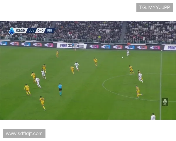 足球明星搞笑瞬间集锦趣味视频带你领略球场背后的欢乐时刻 足球明星搞笑瞬间集锦趣味视频带你领略球场背后的欢乐时刻